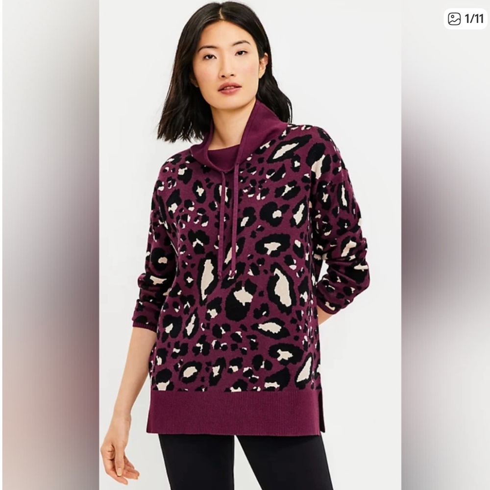 Lou & Grey Aubergine Leopard print Drawstring Neck Sweater Tunic size small